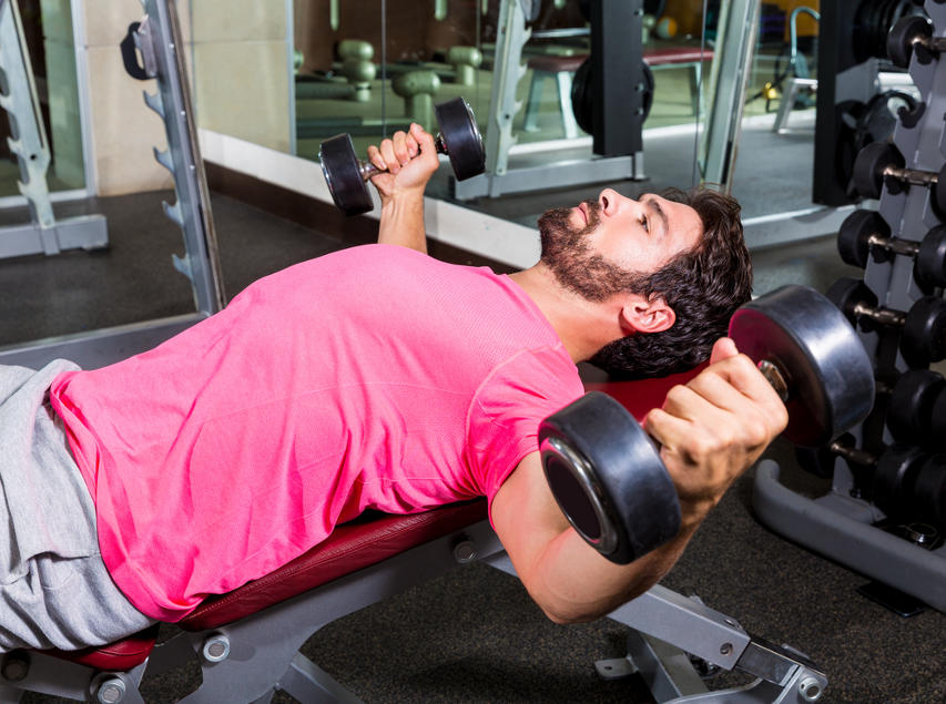 Dumbbell Fly’ın Farklı Varyasyonları Nelerdir?
